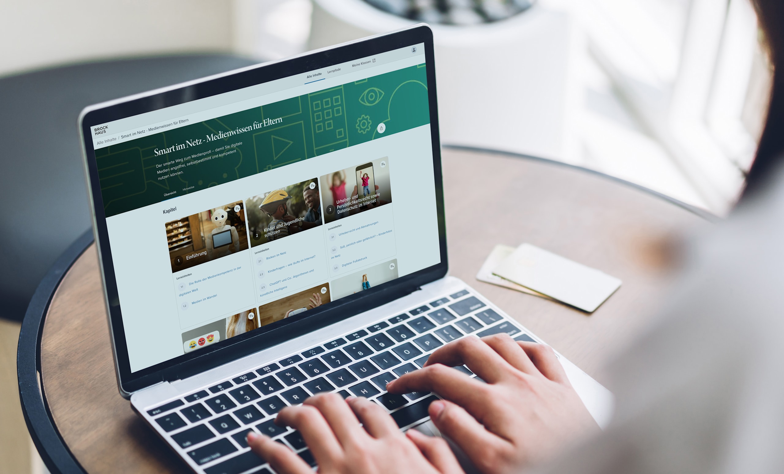 Produkte für Erwachsene svg+xml;charset=utf