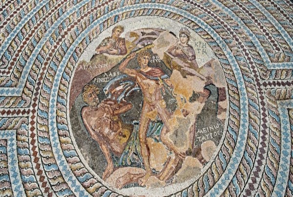 Griechische Mythologie svg+xml;charset=utf