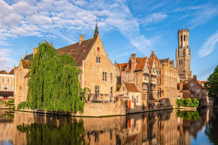 Belgien: Rozenhoedkaai in Brügge