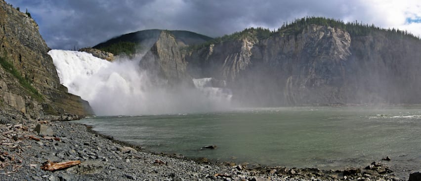 Virgina Falls im Nationalpark Nahanni