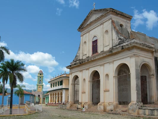 Trinidad: Pfarrkirche Santísima