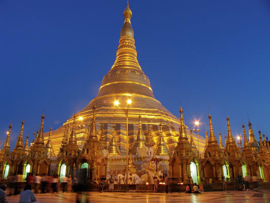 Buddhismus: Shwedagon-Pagode in Rangun