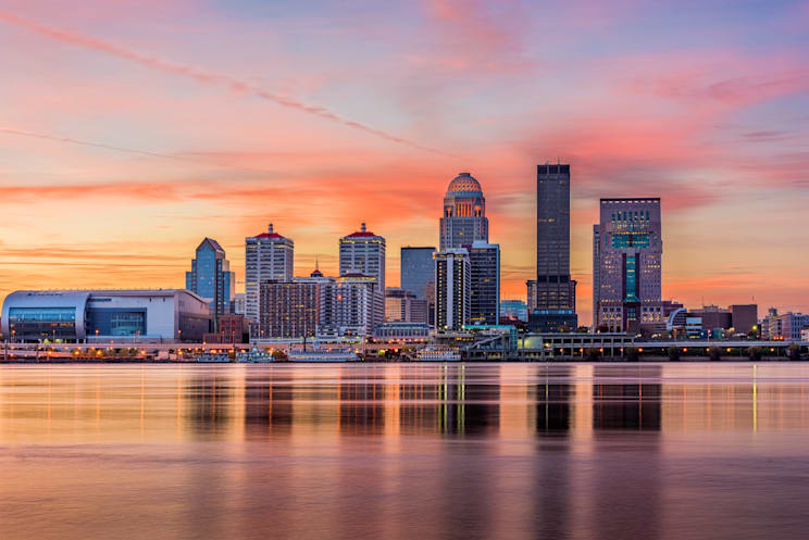 Louisville: Skyline