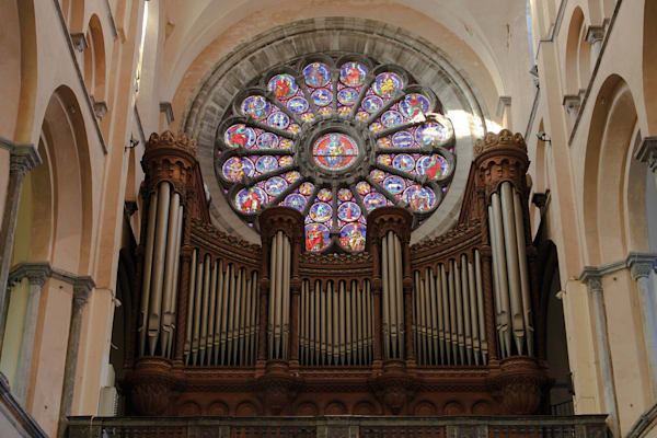 Glasmalerei: Notre-Dame in Tournai