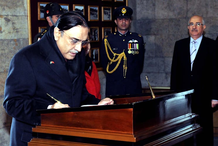 Zardari, Asif Ali