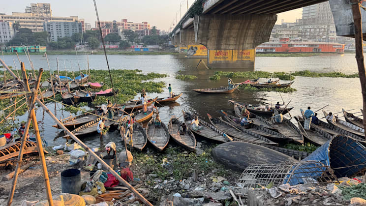 Bootsverkehr in Bangladesch