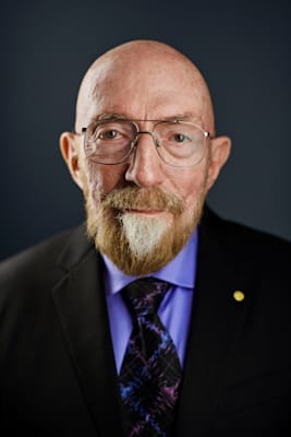 Kip Stephen Thorne