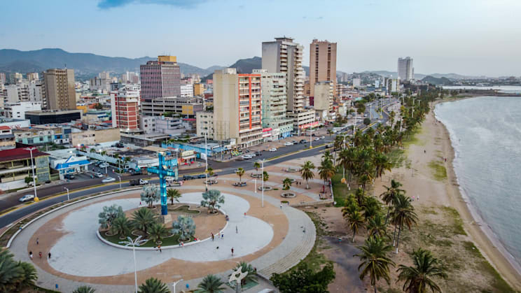 Puerto La Cruz: Bucht Pozuelos