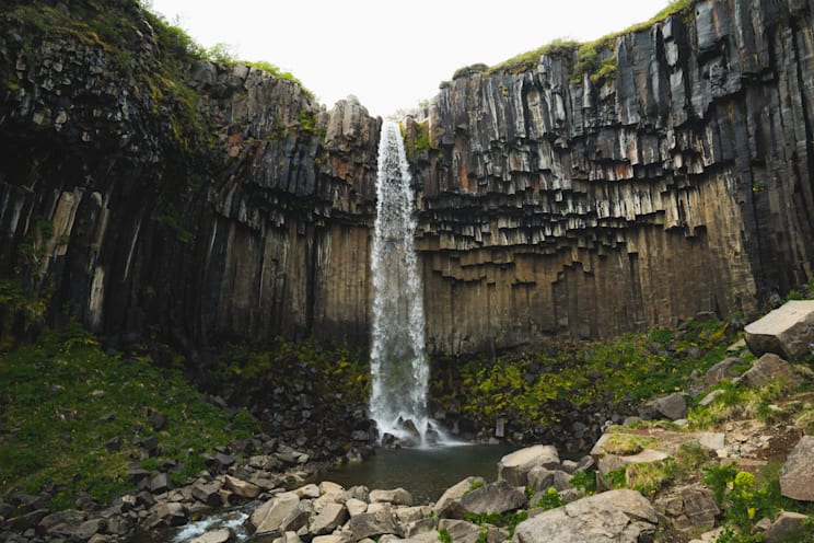 Basalt: Svartifoss Wasserfall