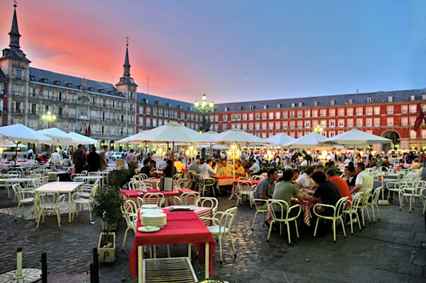 Tourismus: Plaza Mayor in Madrid