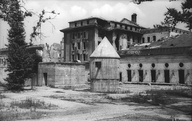 Führerbunker und zerstörte Reichskanzlei, 1947