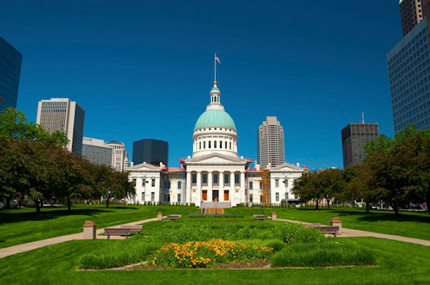 Saint Louis: Old Courthouse