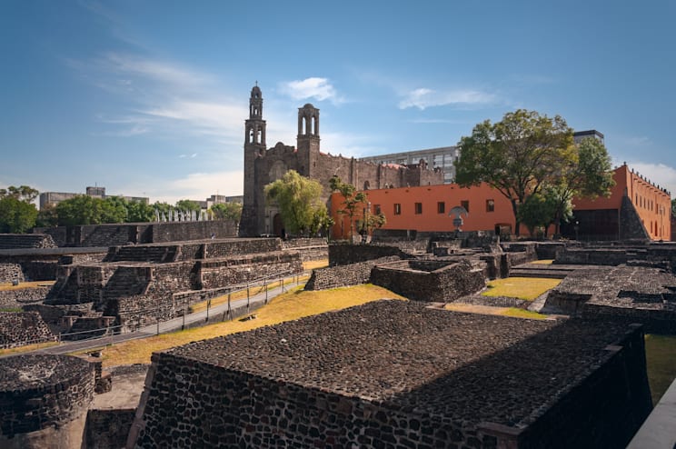 Tlatelolco: Iglesia Santiago