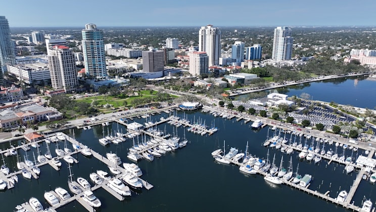 Saint Petersburg: Yachthafen