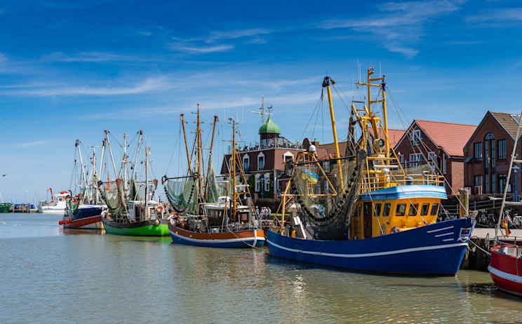 Harlinger Land: Hafen von Neuharlingersiel