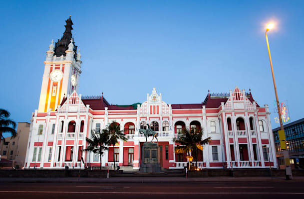 East London: Rathaus