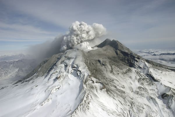 Vulkanismus: Mount Redoubt