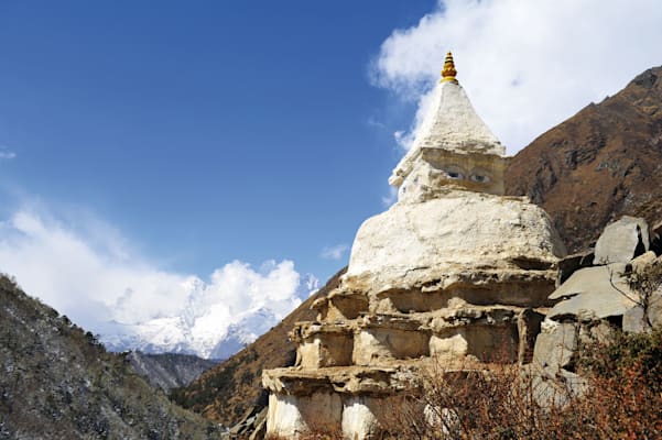 Stupa der Sherpas im Nationalpark Sagarmatha