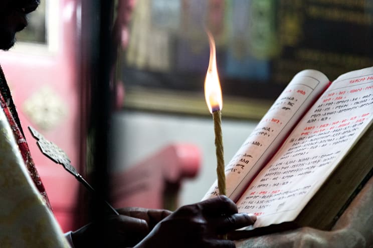 Aksum: Buch in der Sprache Geez