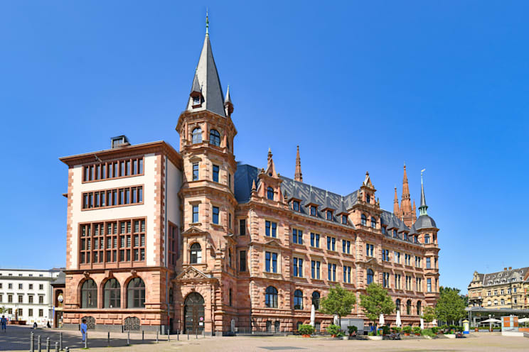 Neues Rathaus in Wiesbaden
