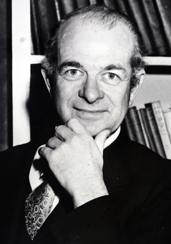 Linus Pauling