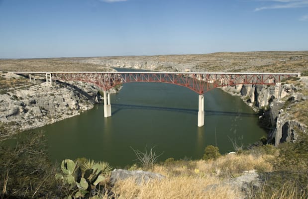 Pecos River: Eisenbahnbrücke