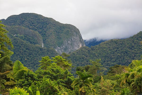 Gunung Mulu