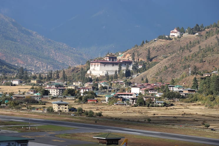 Bhutan: Landschaft bei Paro
