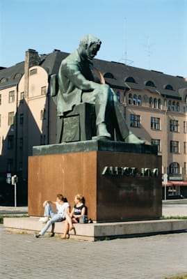 Helsinki: Aleksis-Kivi-Denkmal