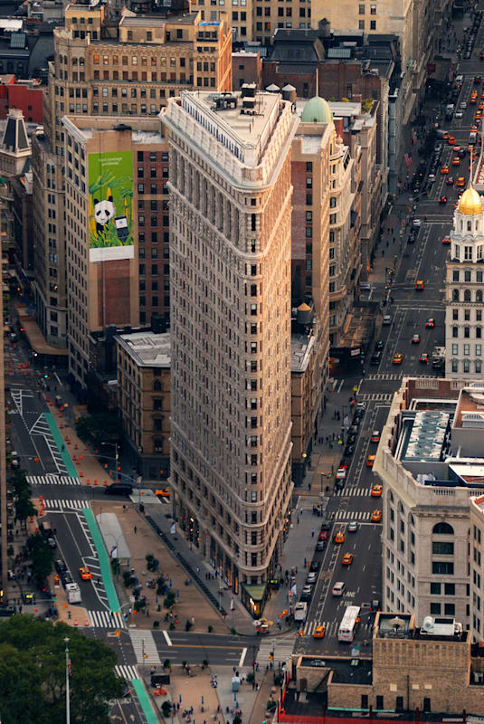 Broadway: Flatiron Building